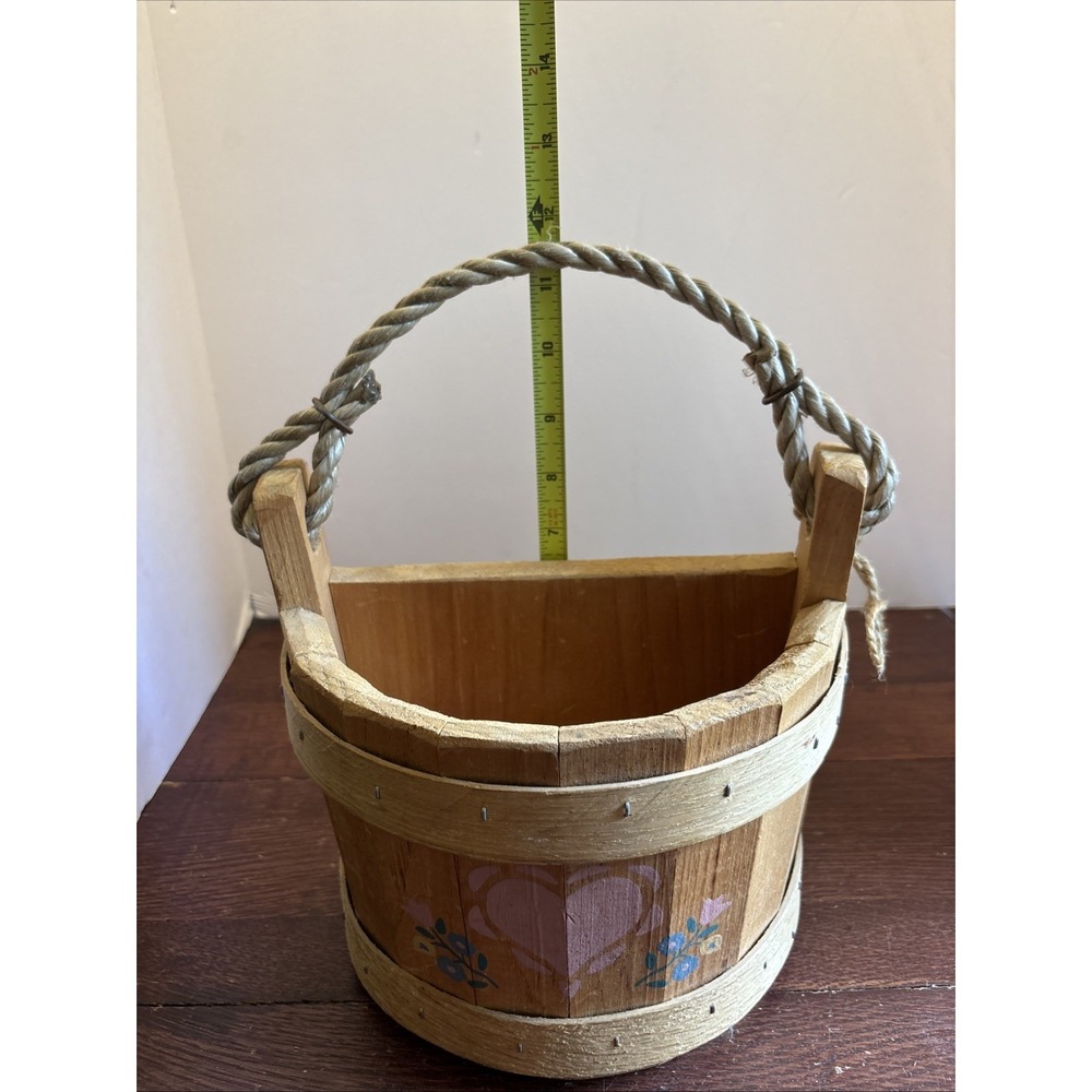The Maine Bucket Co. Half Wood Bucket w/ Rope Handle Heart & Flowers - Picture 9 of 11